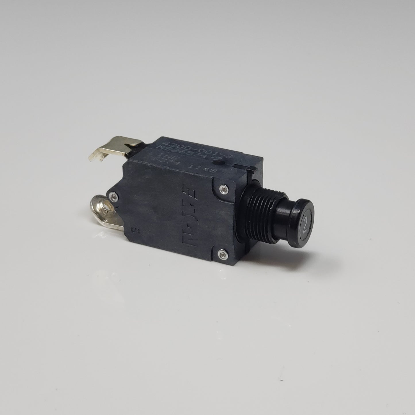 4200-001-3