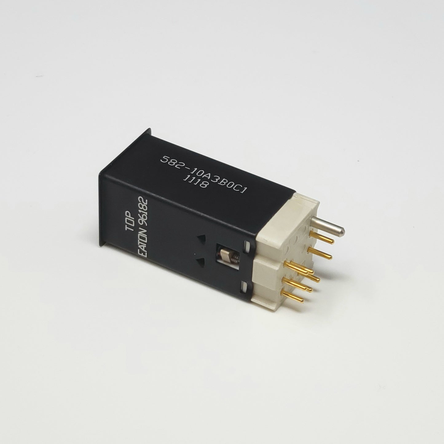 582-10A3B0C1