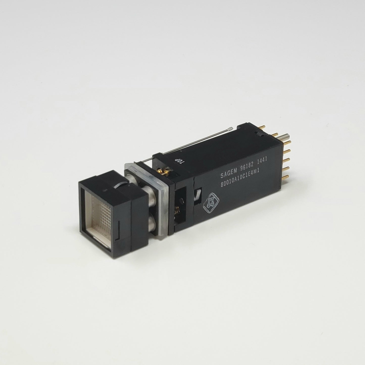 80010A10C1E4M1
