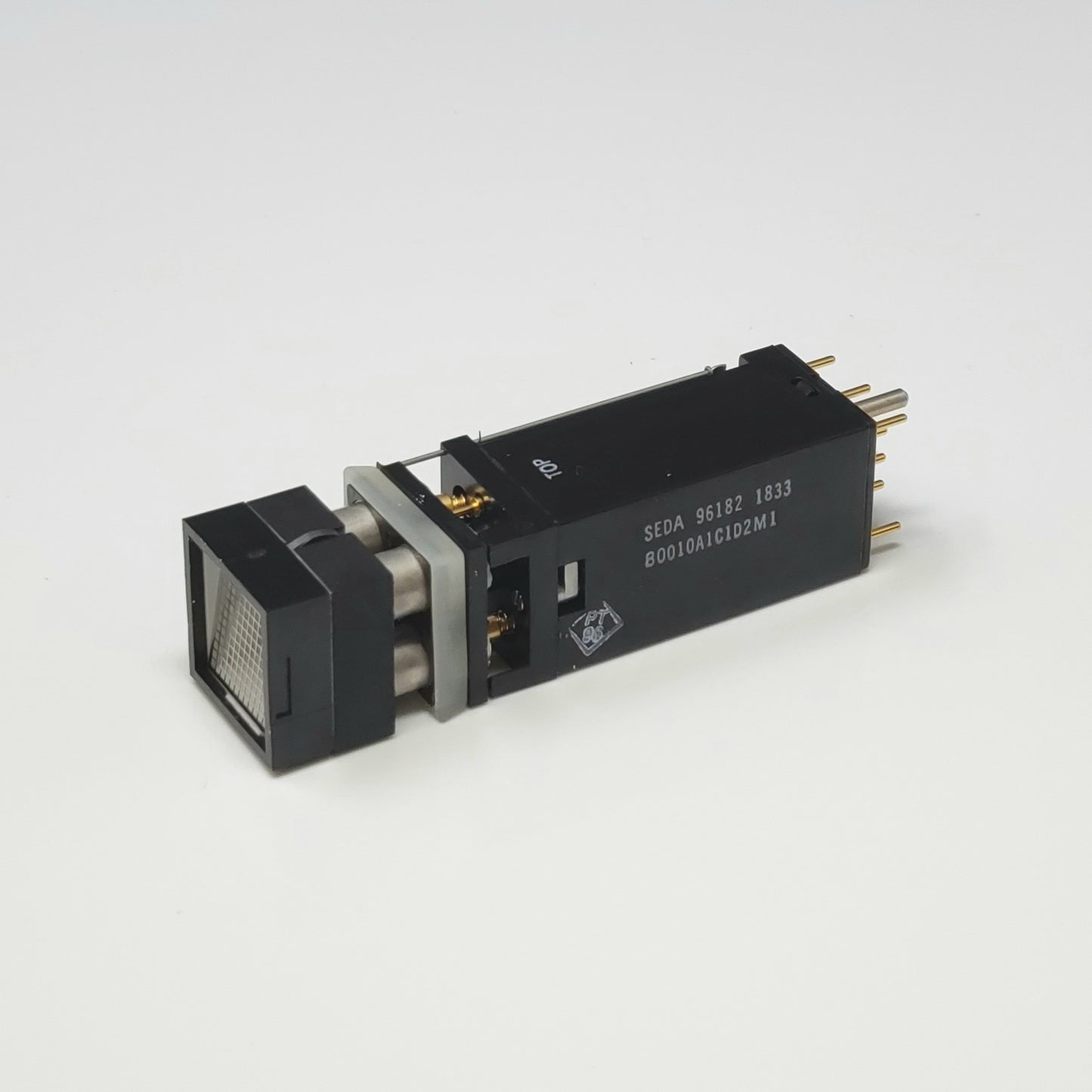 80010A1C1D2M1