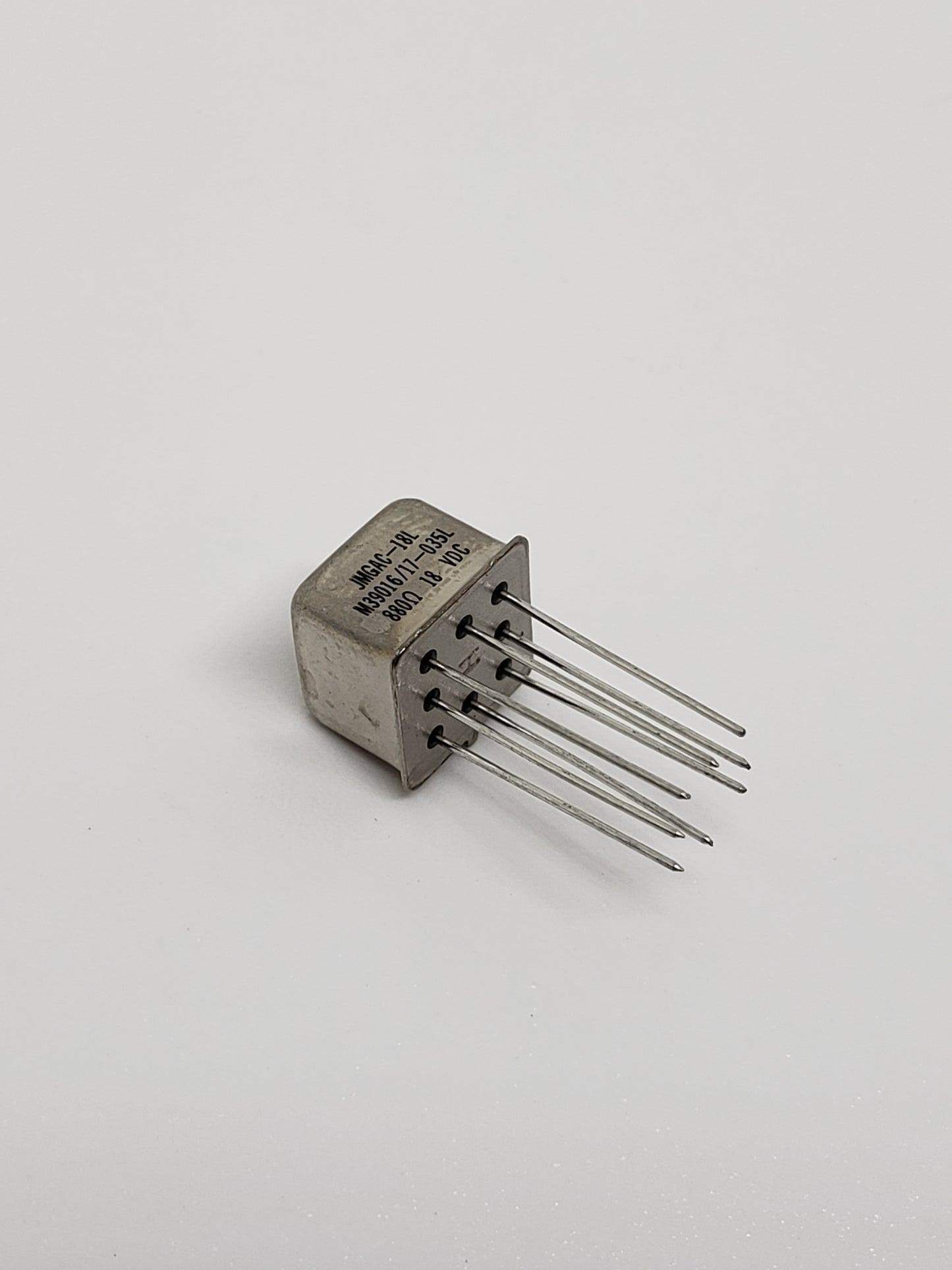 M39016/17-035L