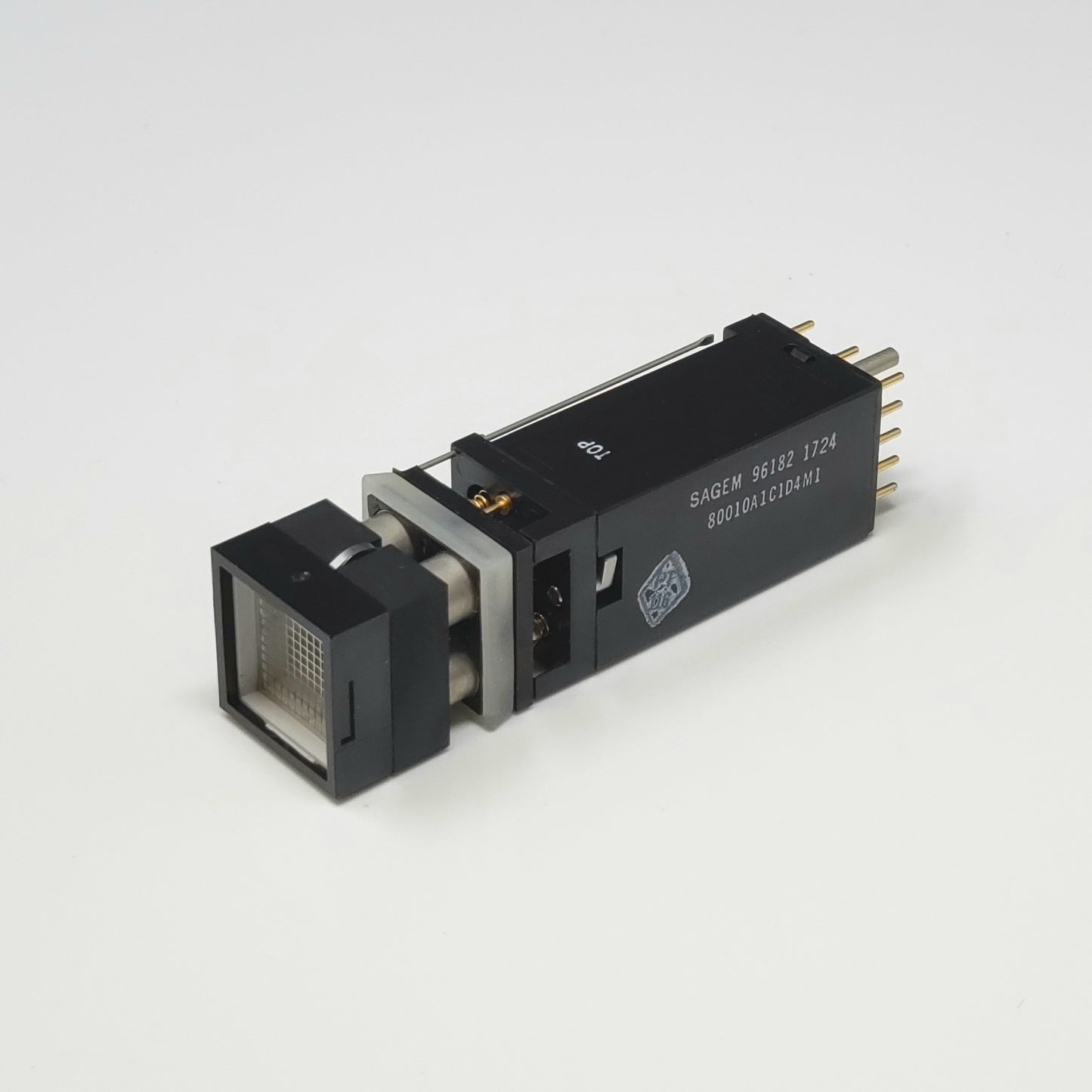 80010A1C1D4M1