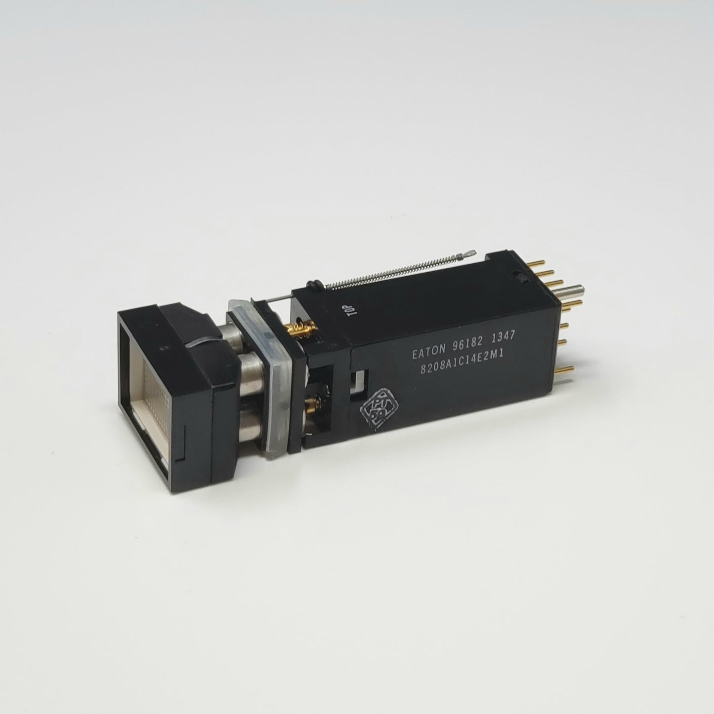 8208A1C14E2M1