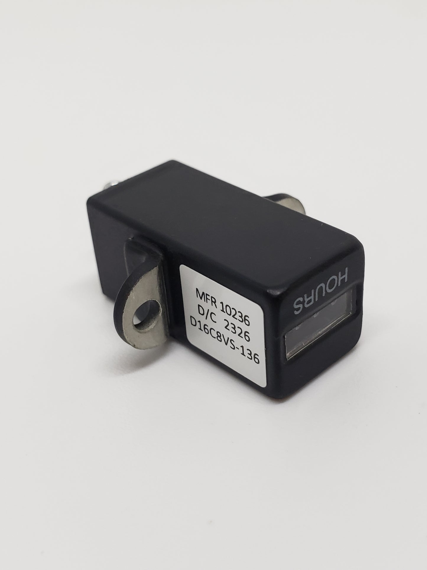 D16C8VS-136